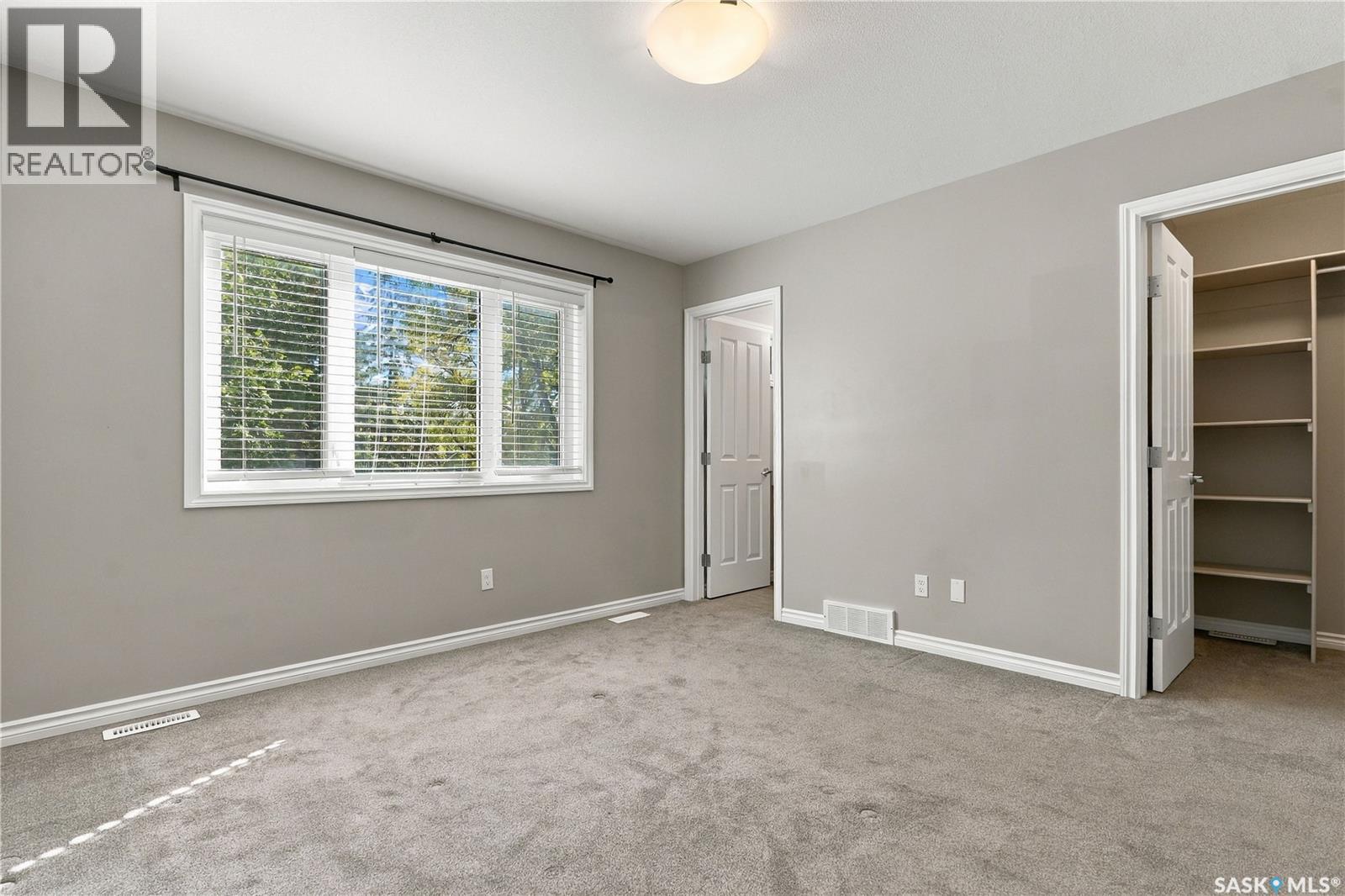 317 G Avenue S Property Photo 18