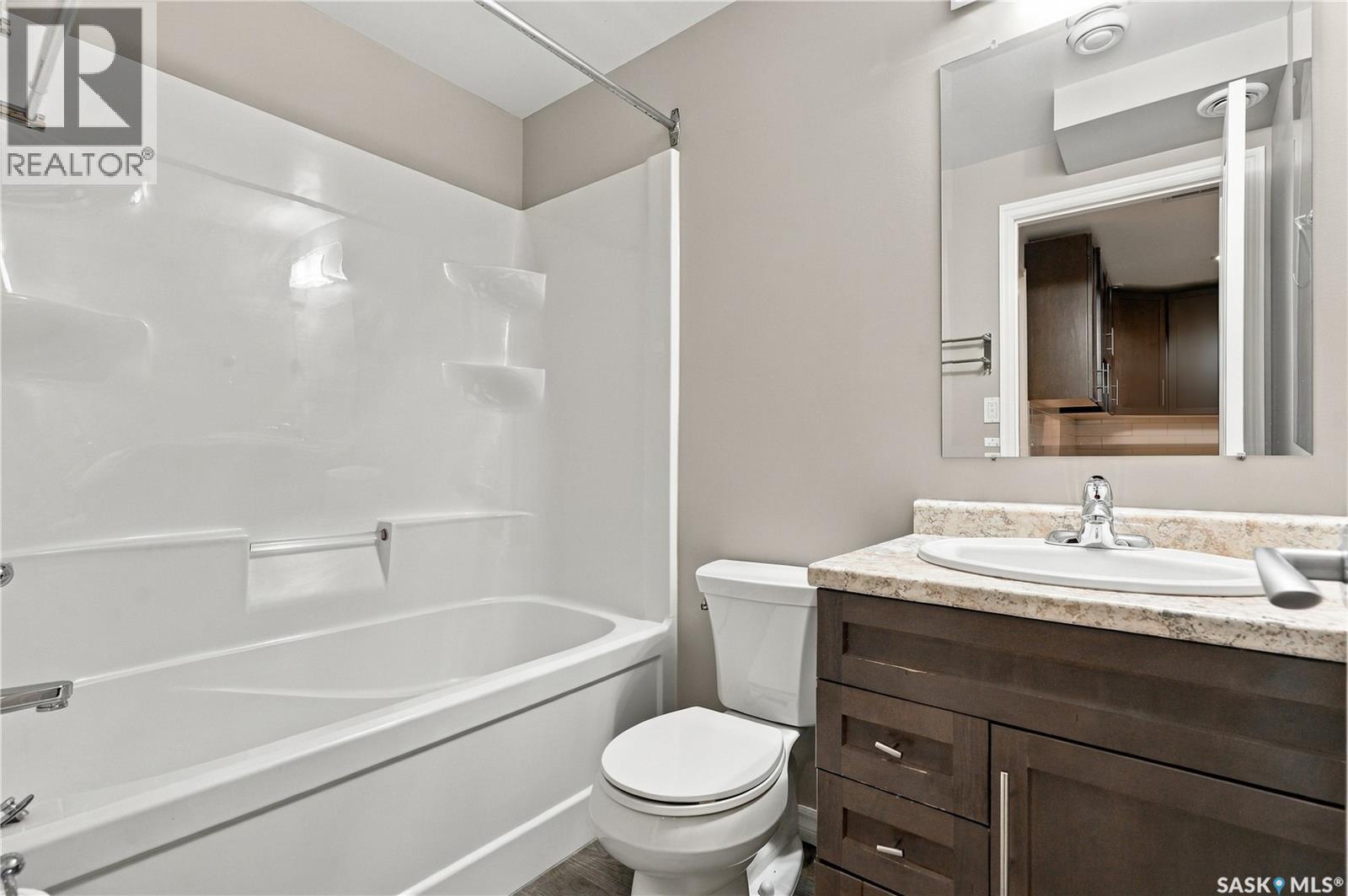 317 G Avenue S Property Photo 30