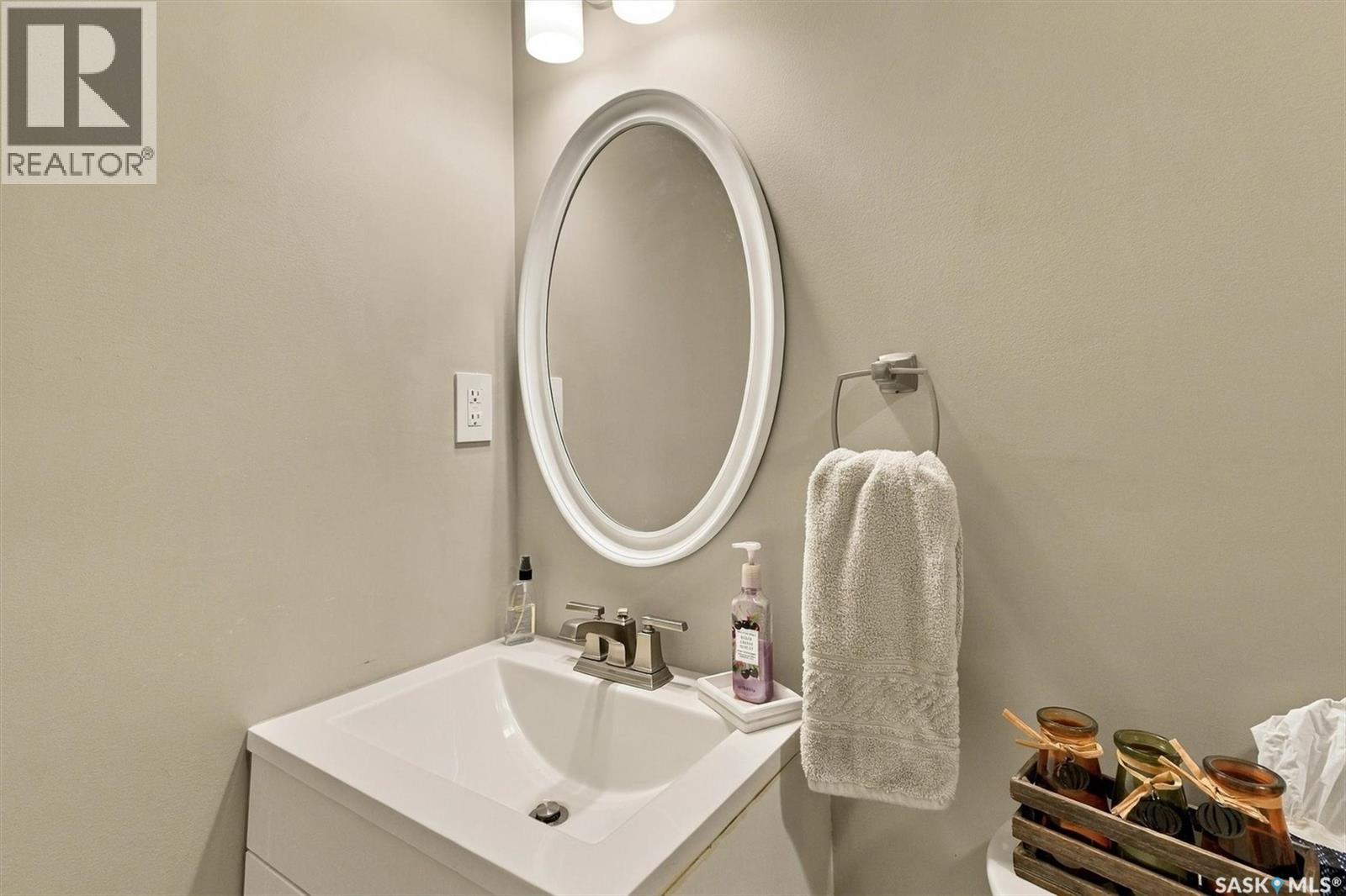 627 Spencer Way Property Photo 32