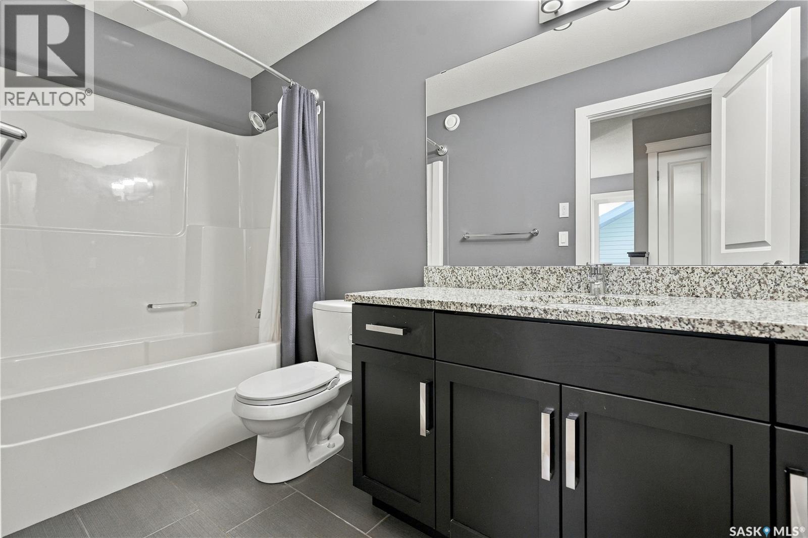 1415 Pringle Crescent Property Photo 31