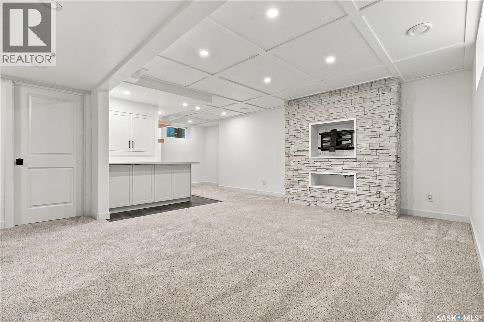 1415 Pringle Crescent Property Photo 47