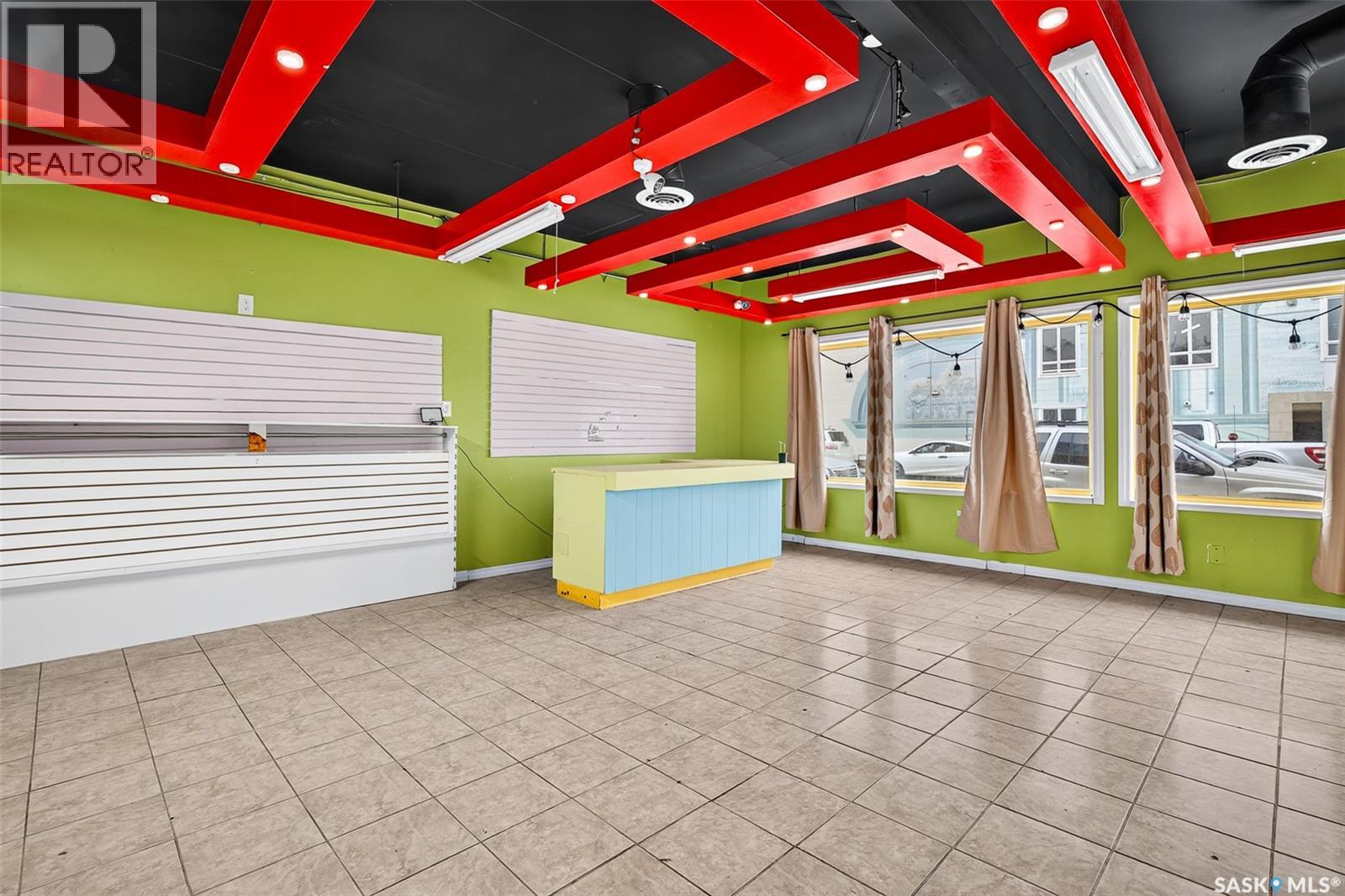 434 Athabasca Street E Property Photo 13