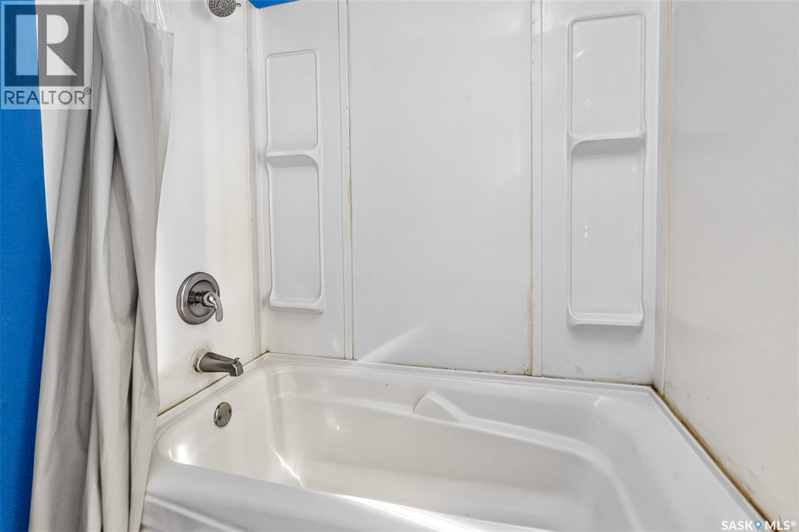 434 Athabasca Street E Property Photo 22