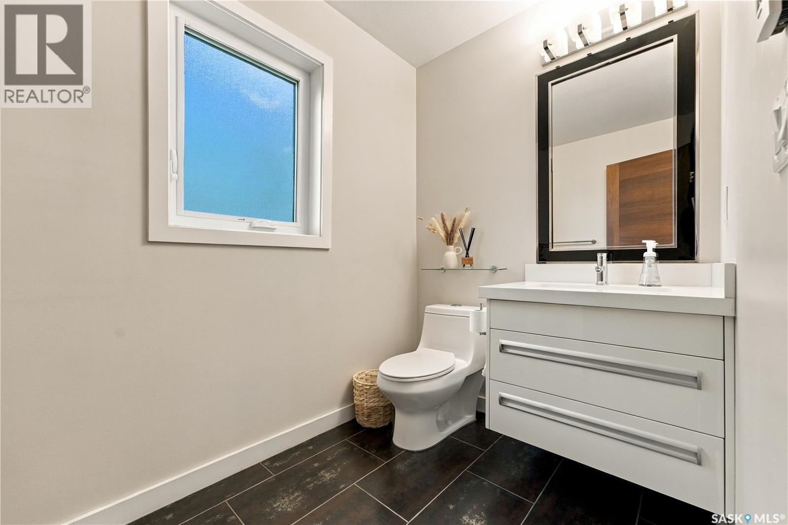 430 Pichler Crescent Property Photo 14