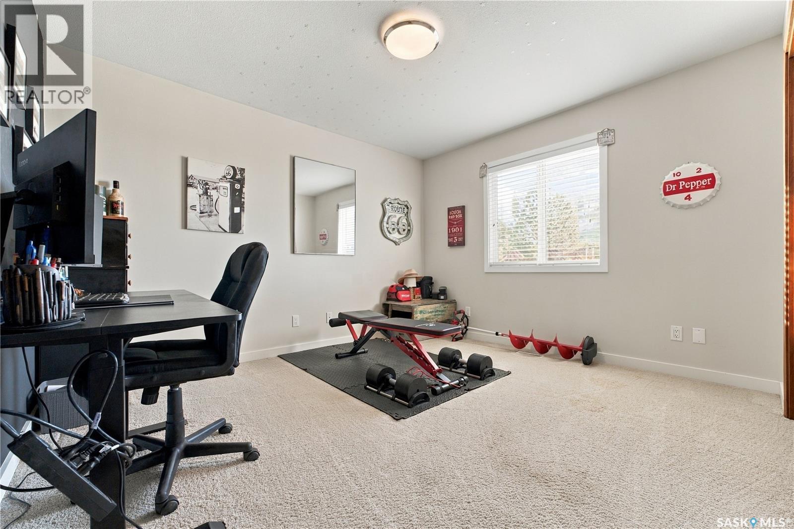 430 Pichler Crescent Property Photo 20