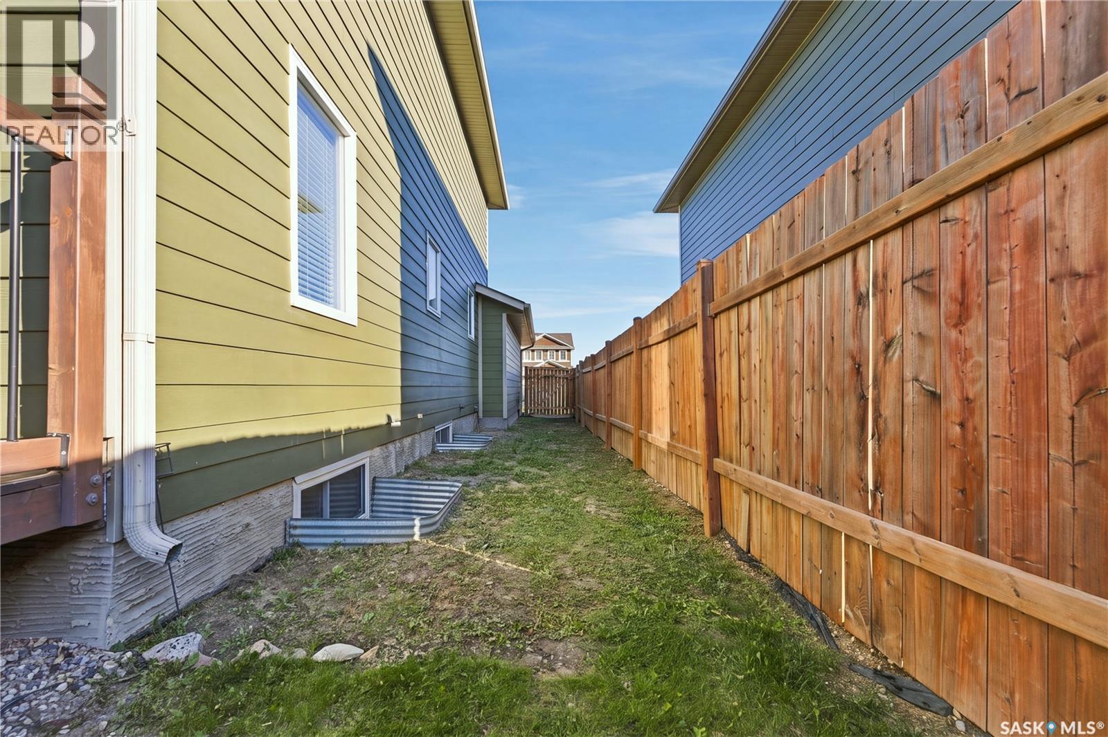 430 Pichler Crescent Property Photo 38