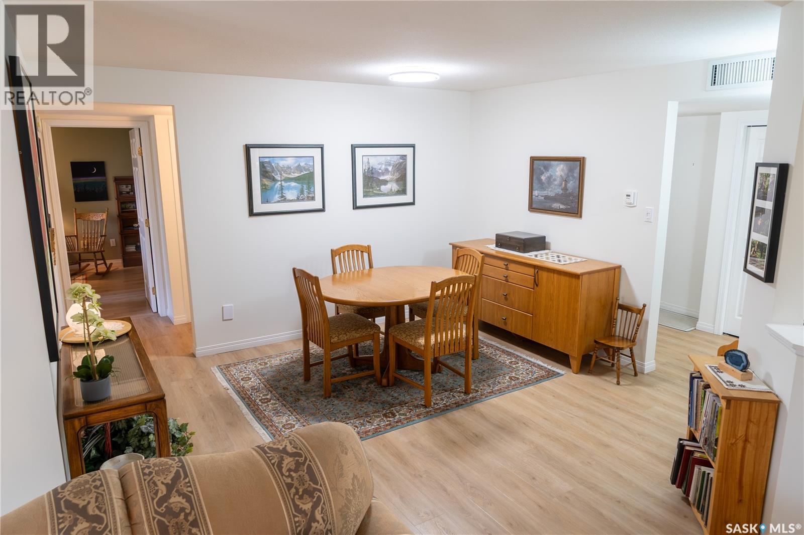 324 305 Pinehouse Drive Property Photo 6
