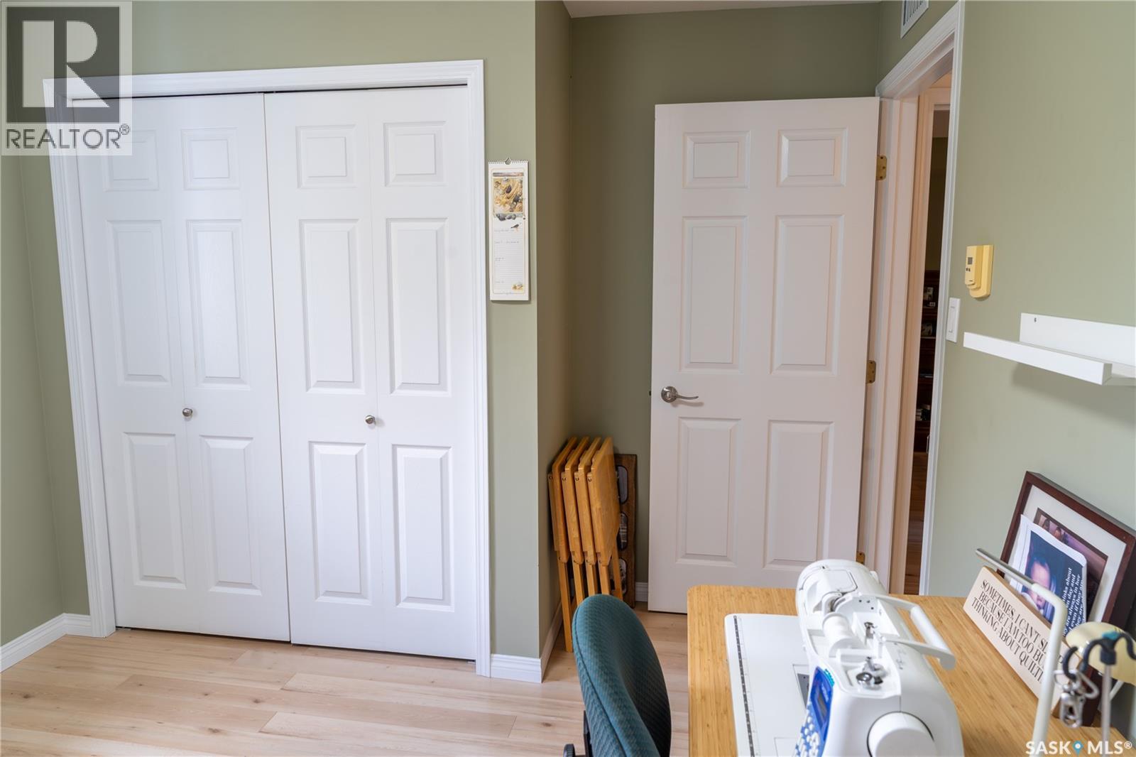 324 305 Pinehouse Drive Property Photo 17