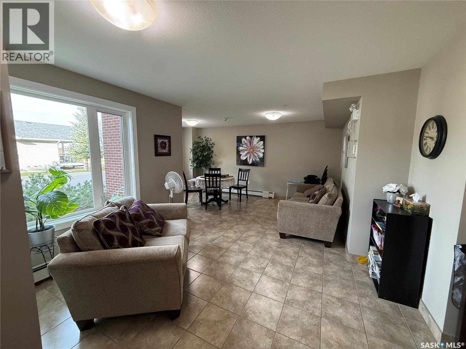 103 820 5th Street Ne Property Photo 4