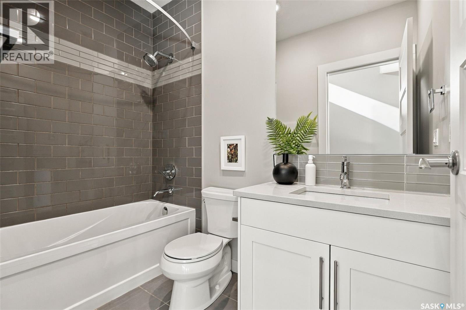 20 103 Willis Crescent Property Photo 27