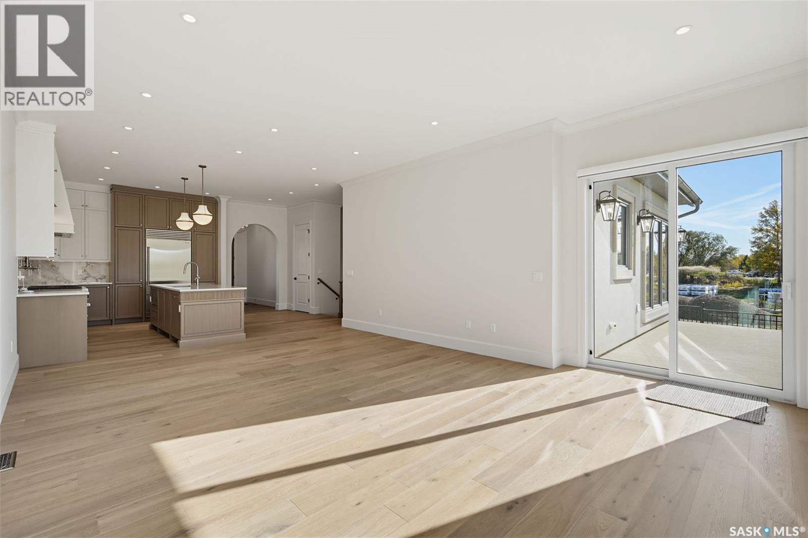 14 350 Cartwright Street Property Photo 7