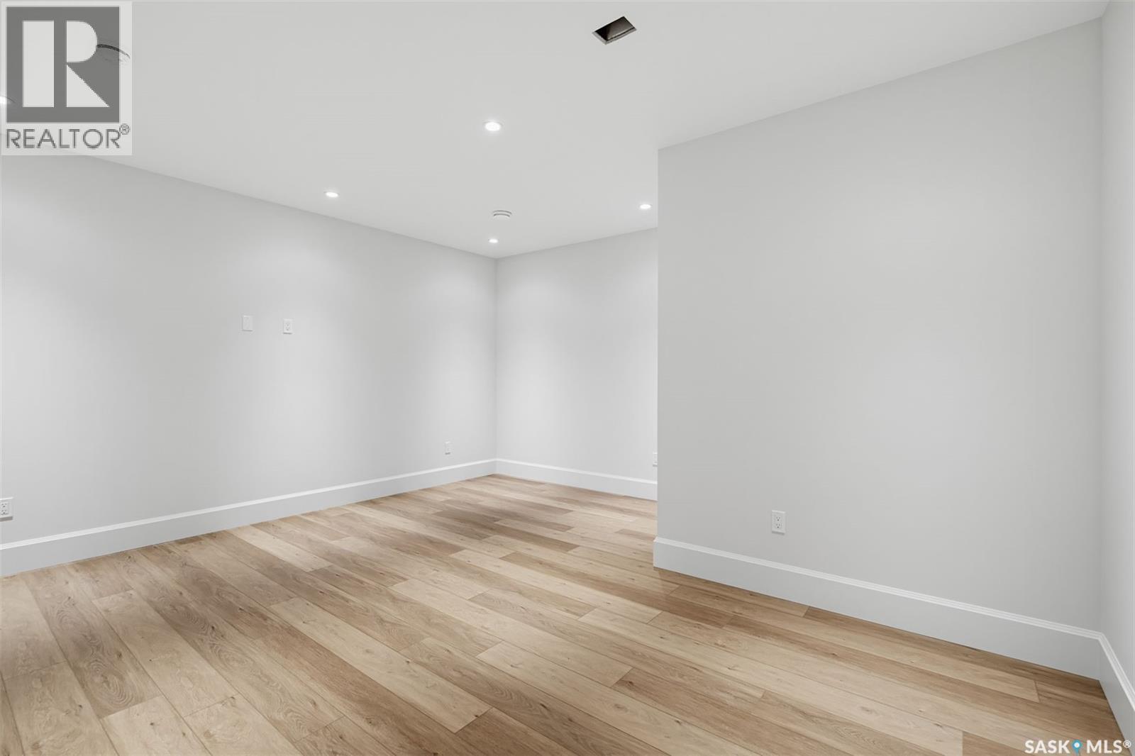 14 350 Cartwright Street Property Photo 22