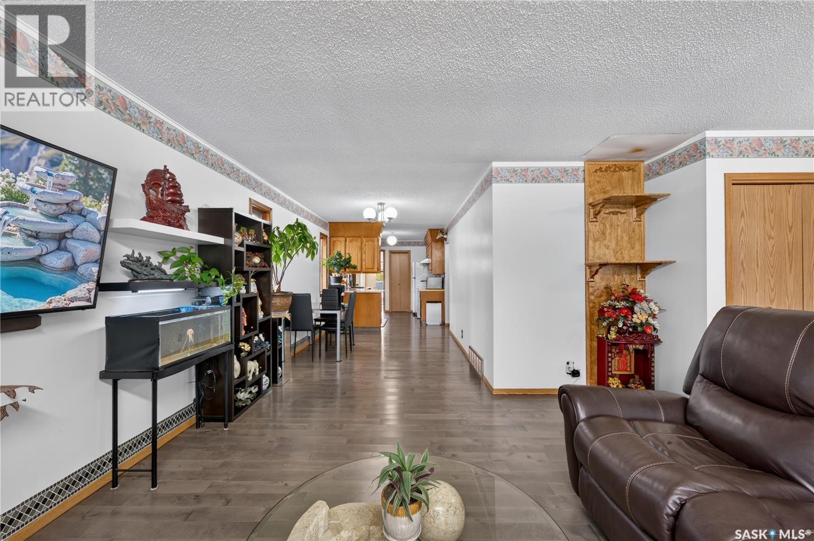 1301 King Street Property Photo 7