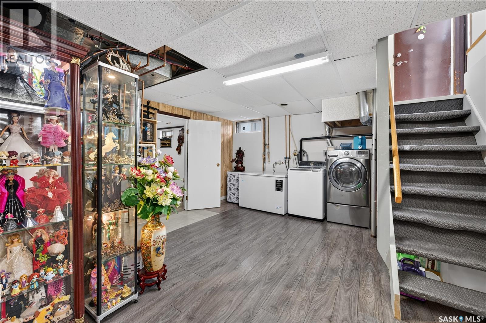 1301 King Street Property Photo 15