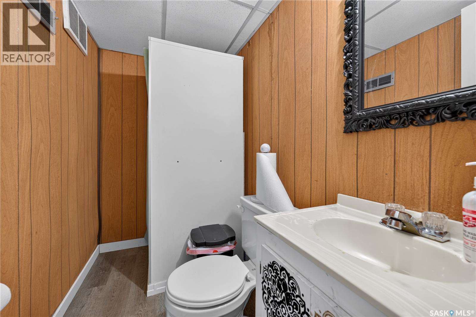 1301 King Street Property Photo 21