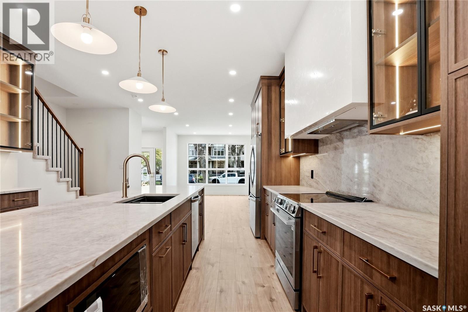 317 11th Street E Property Photo 19
