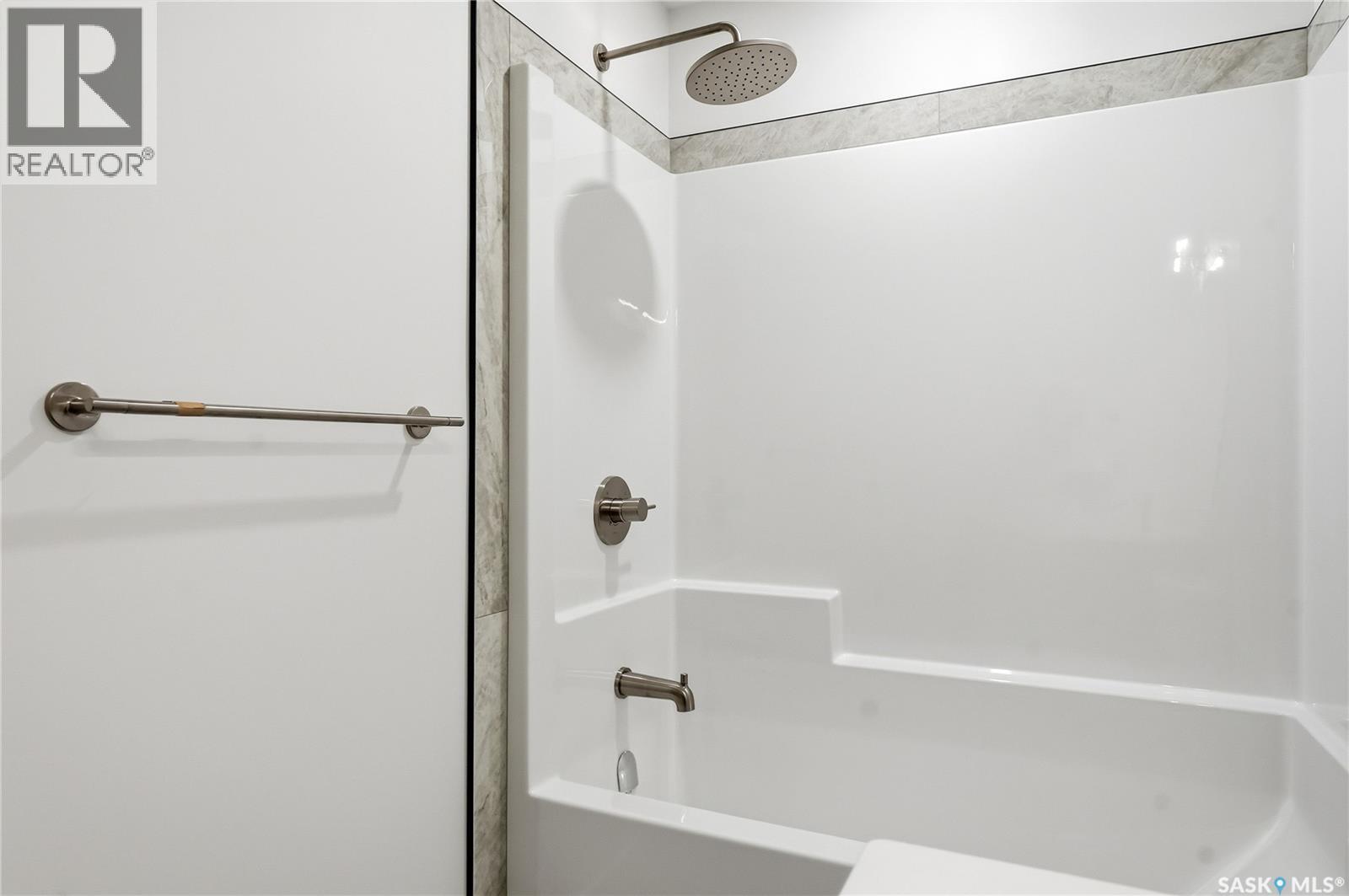 317 11th Street E Property Photo 34
