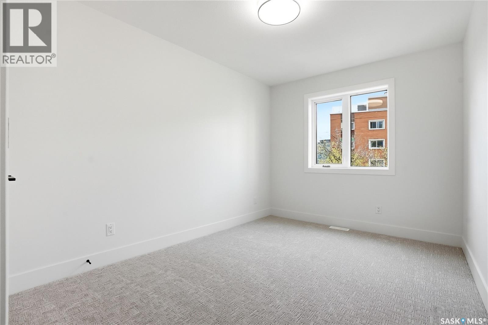 317 11th Street E Property Photo 35