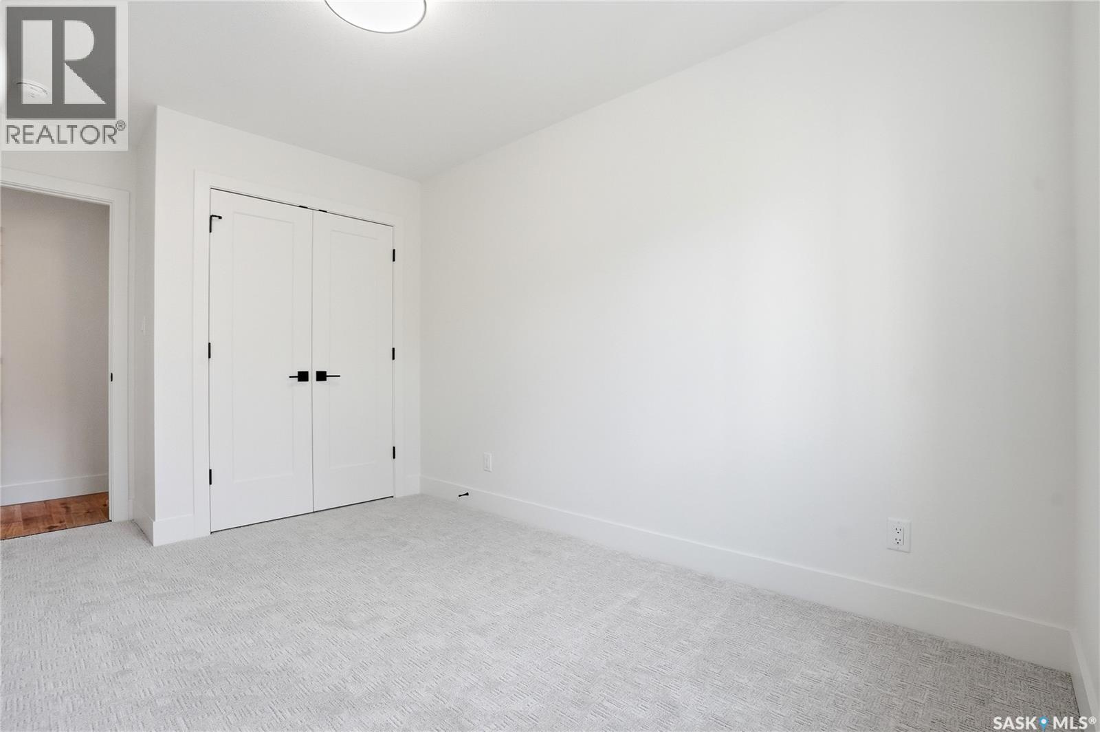 317 11th Street E Property Photo 36