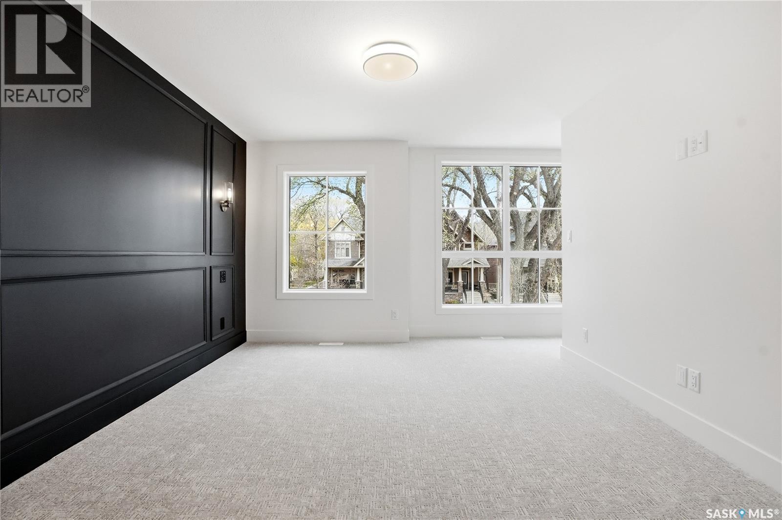 317 11th Street E Property Photo 38