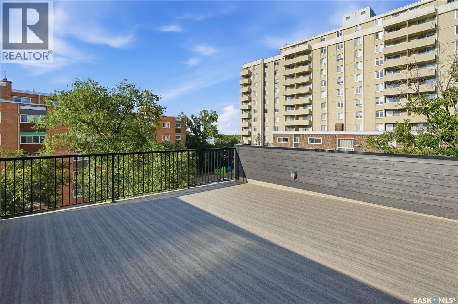 317 11th Street E Property Photo 47