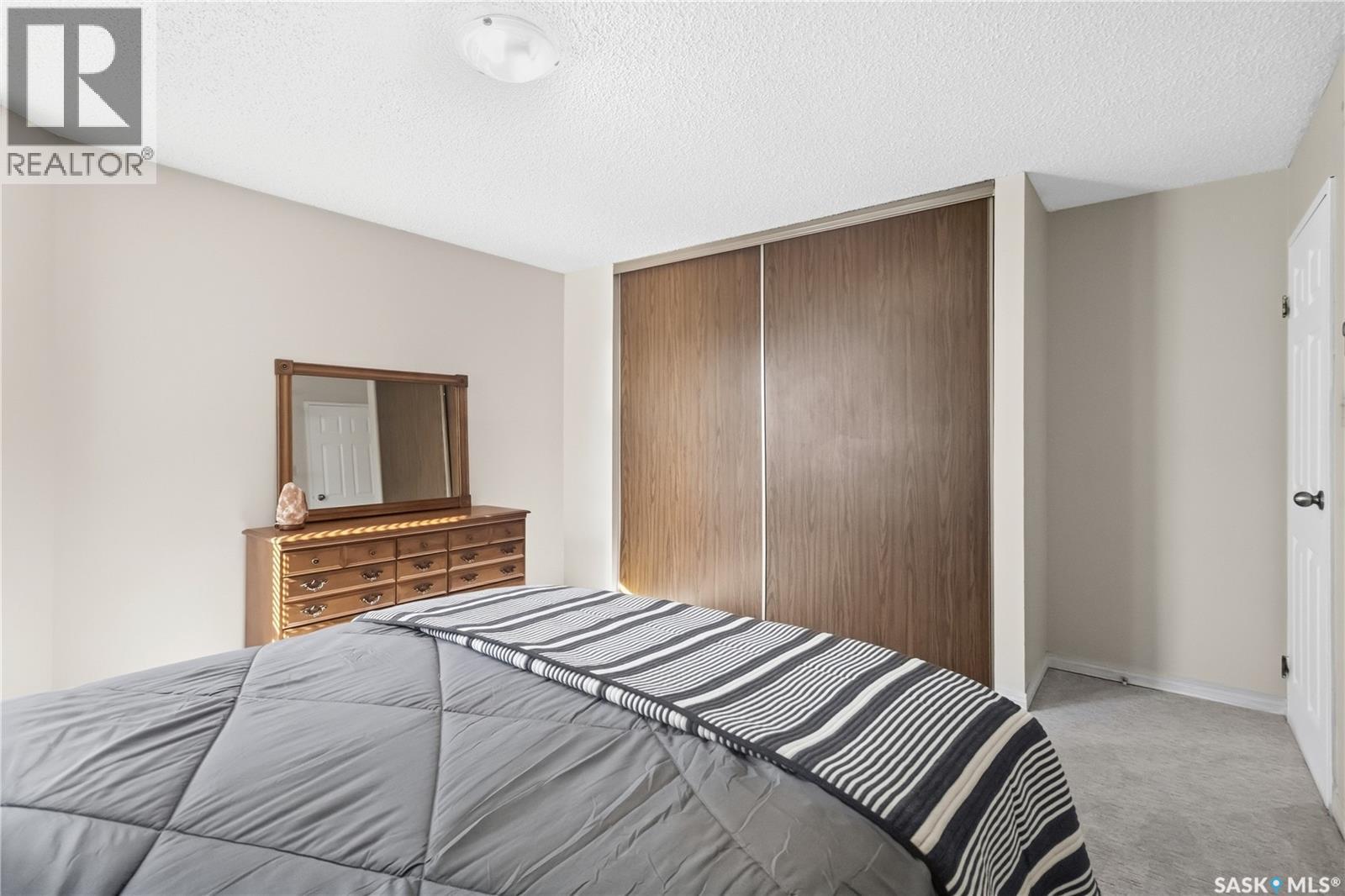 303 302 Tait Crescent Property Photo 20