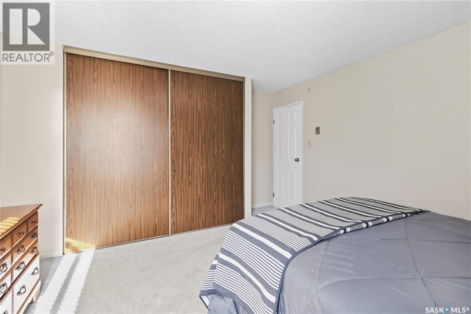 303 302 Tait Crescent Property Photo 21
