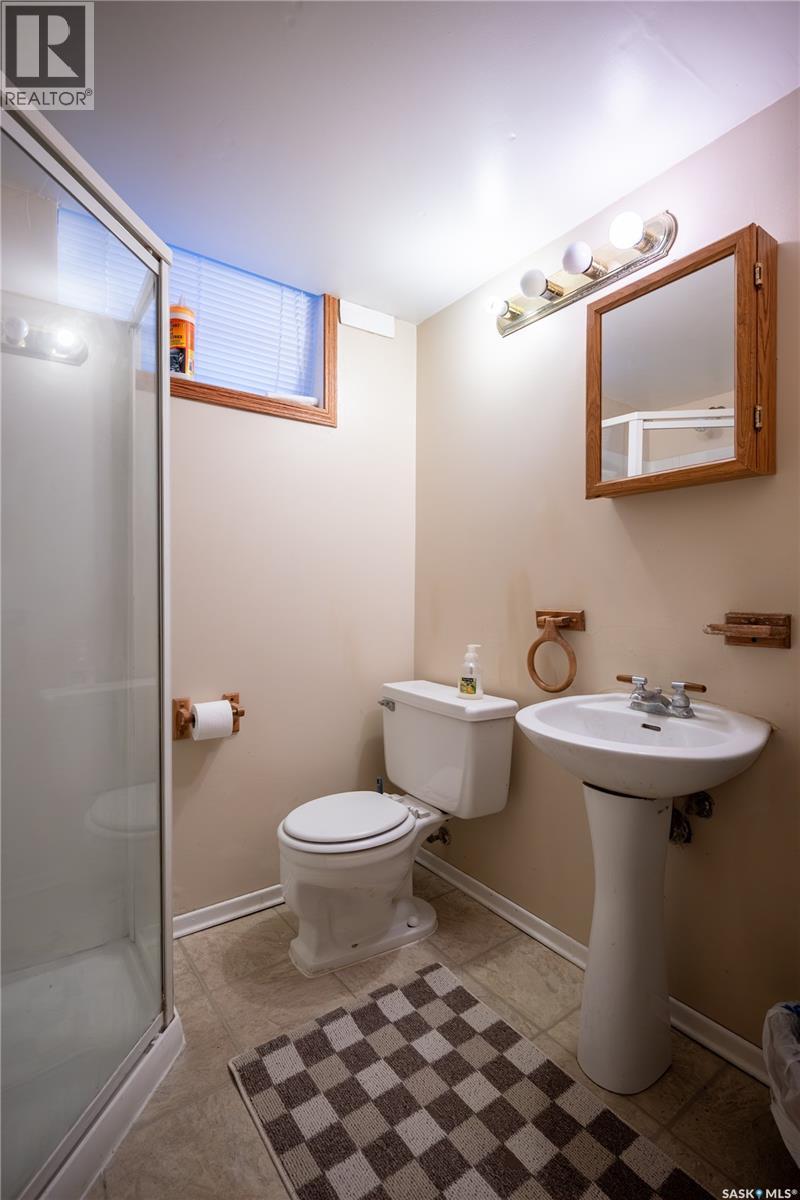 108 Tupper Avenue Property Photo 35