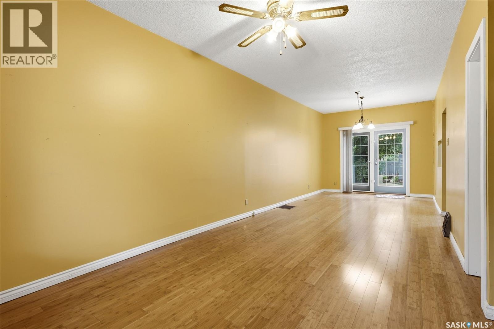 2242 Angus Street Property Photo 6