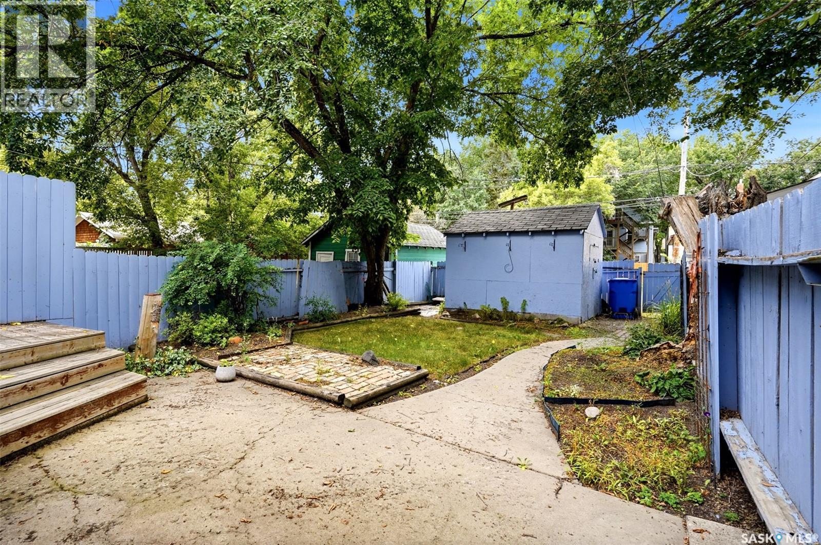 2242 Angus Street Property Photo 33