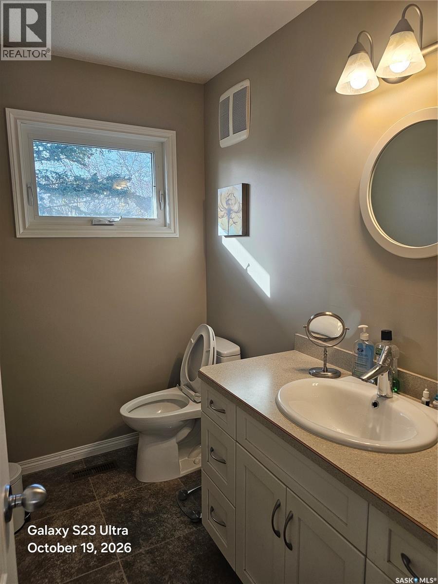 Thompson Acreage Property Photo 8