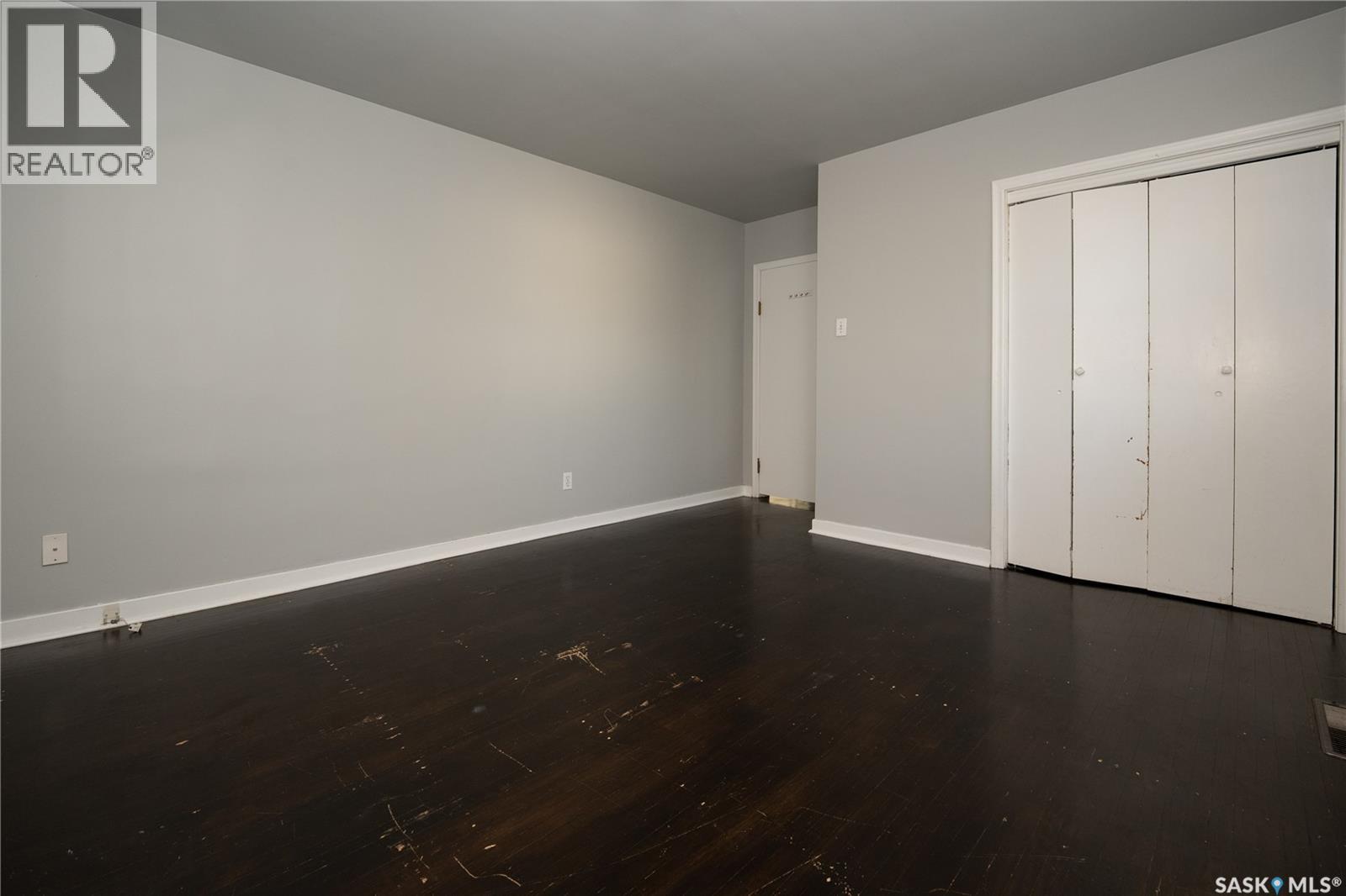 607 Q Avenue N Property Photo 14