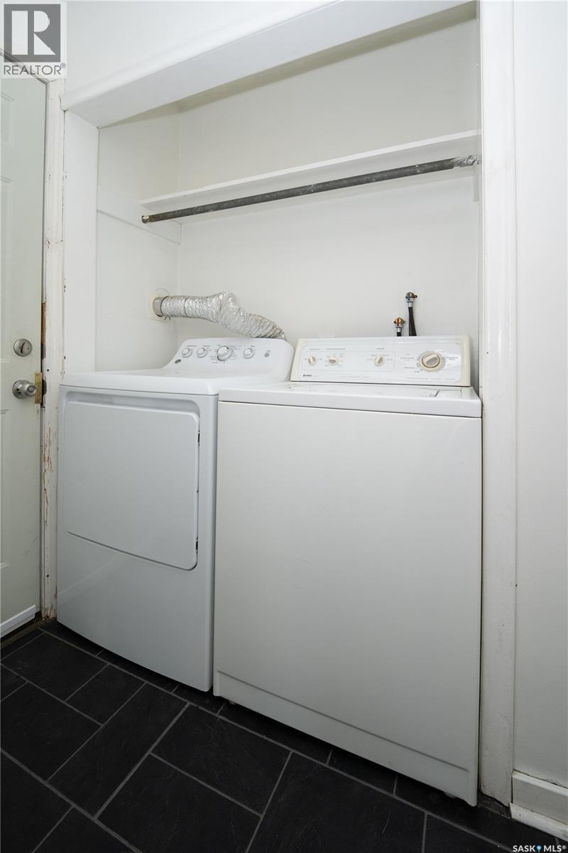 607 Q Avenue N Property Photo 20