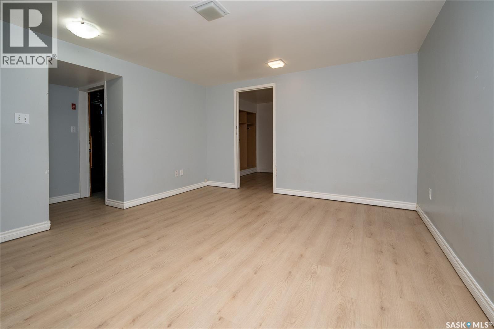 607 Q Avenue N Property Photo 26