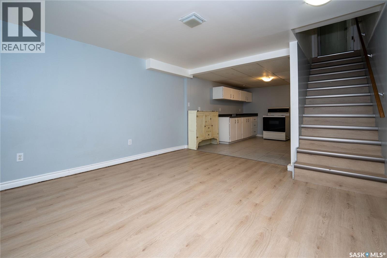 607 Q Avenue N Property Photo 28