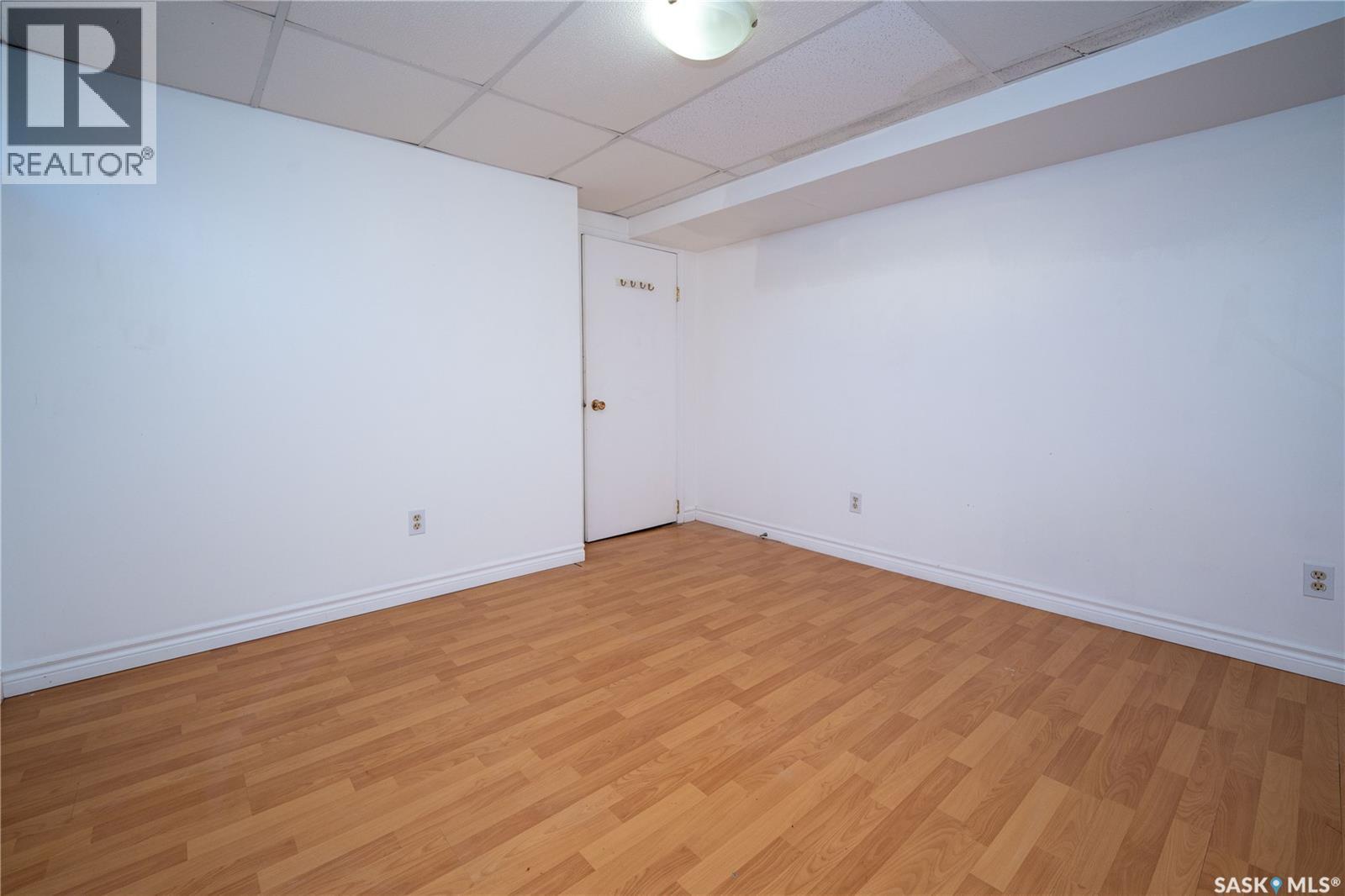 607 Q Avenue N Property Photo 32