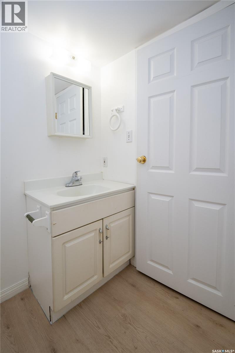 607 Q Avenue N Property Photo 35