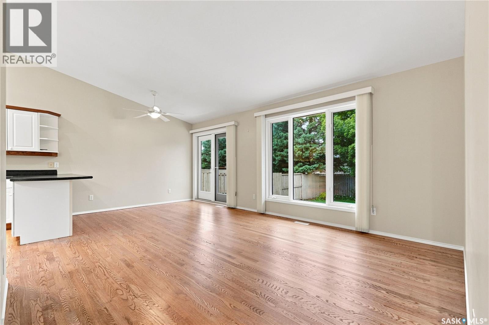 323 Garvie Road Property Photo 4