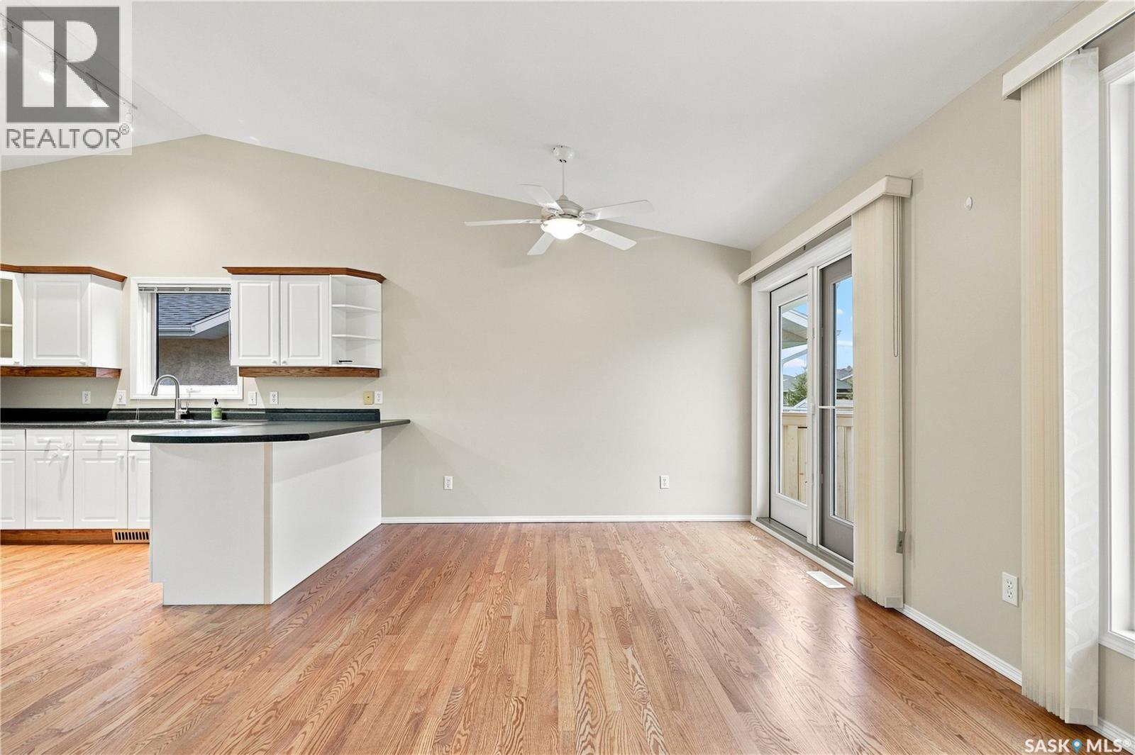 323 Garvie Road Property Photo 5