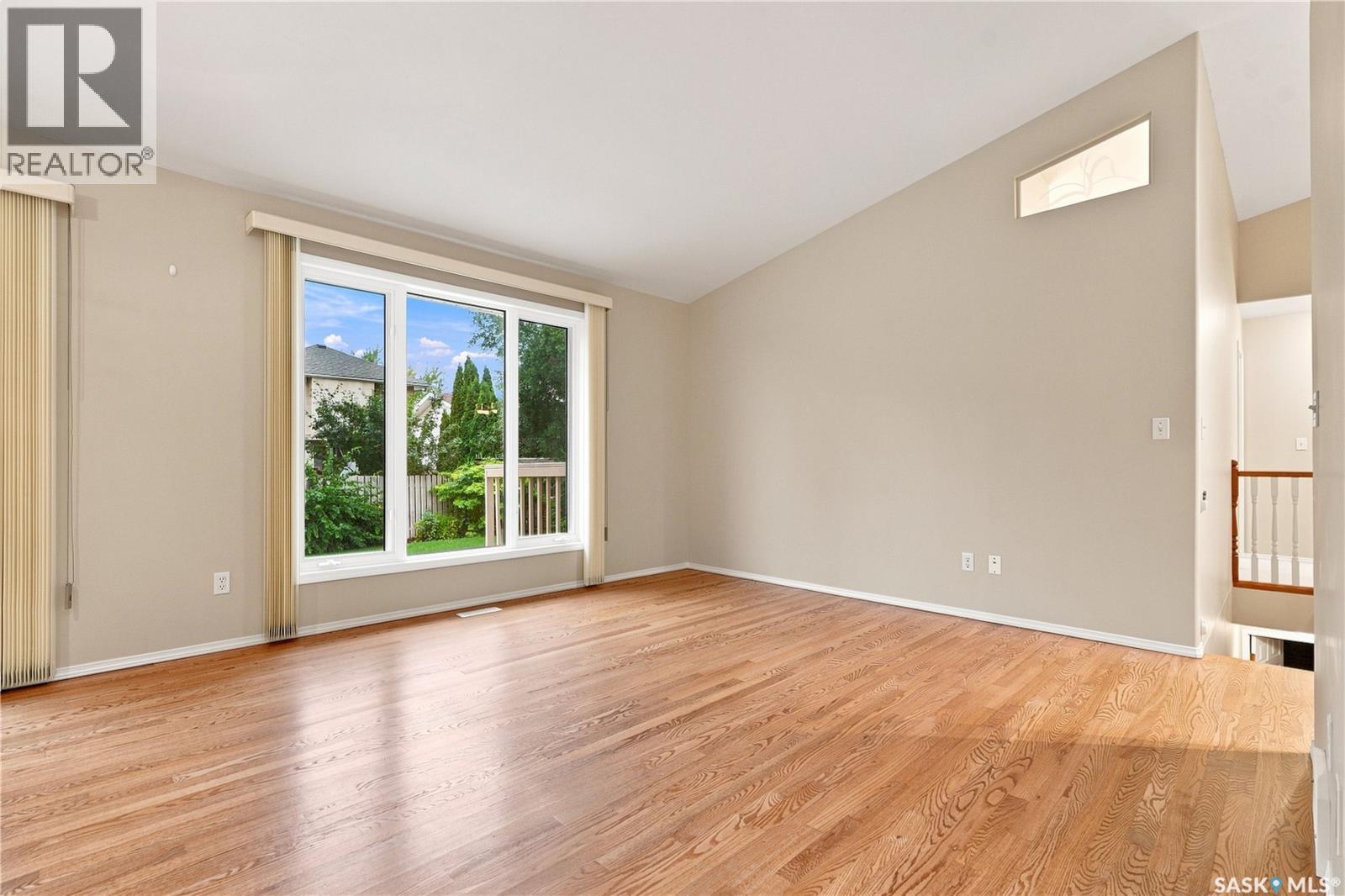 323 Garvie Road Property Photo 6