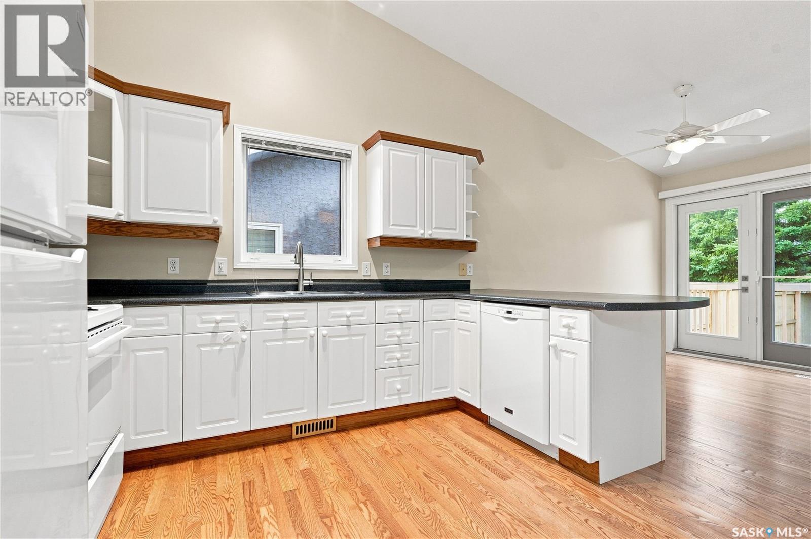 323 Garvie Road Property Photo 12