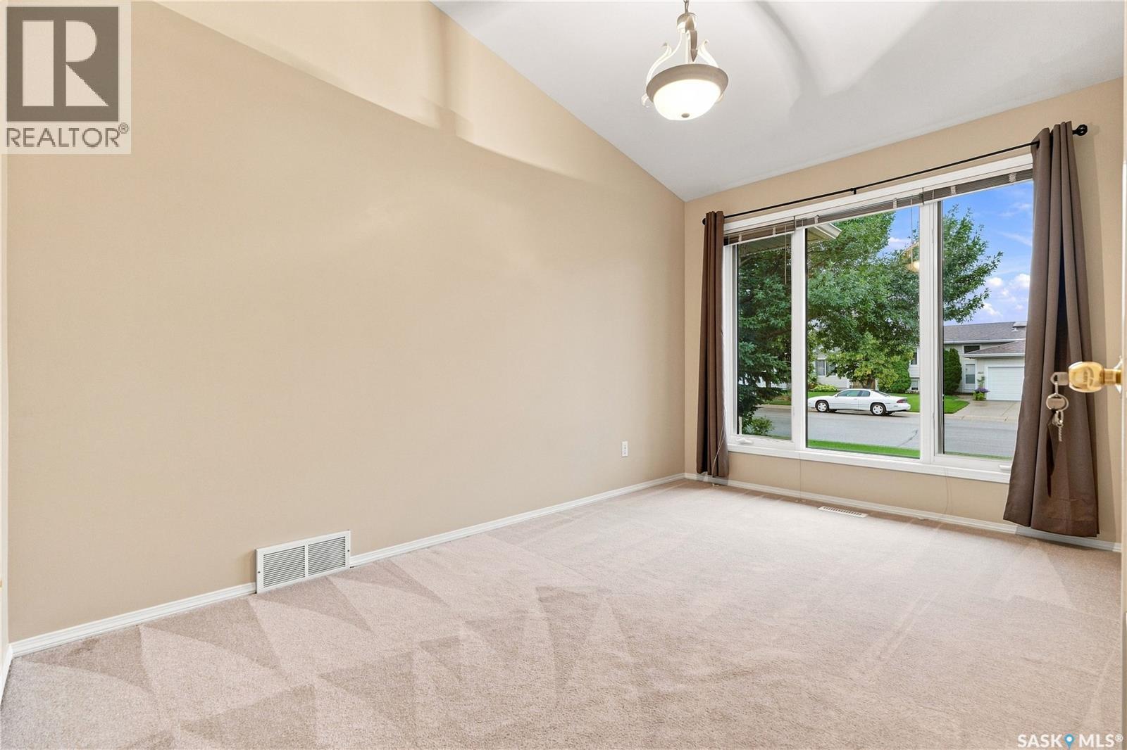 323 Garvie Road Property Photo 18