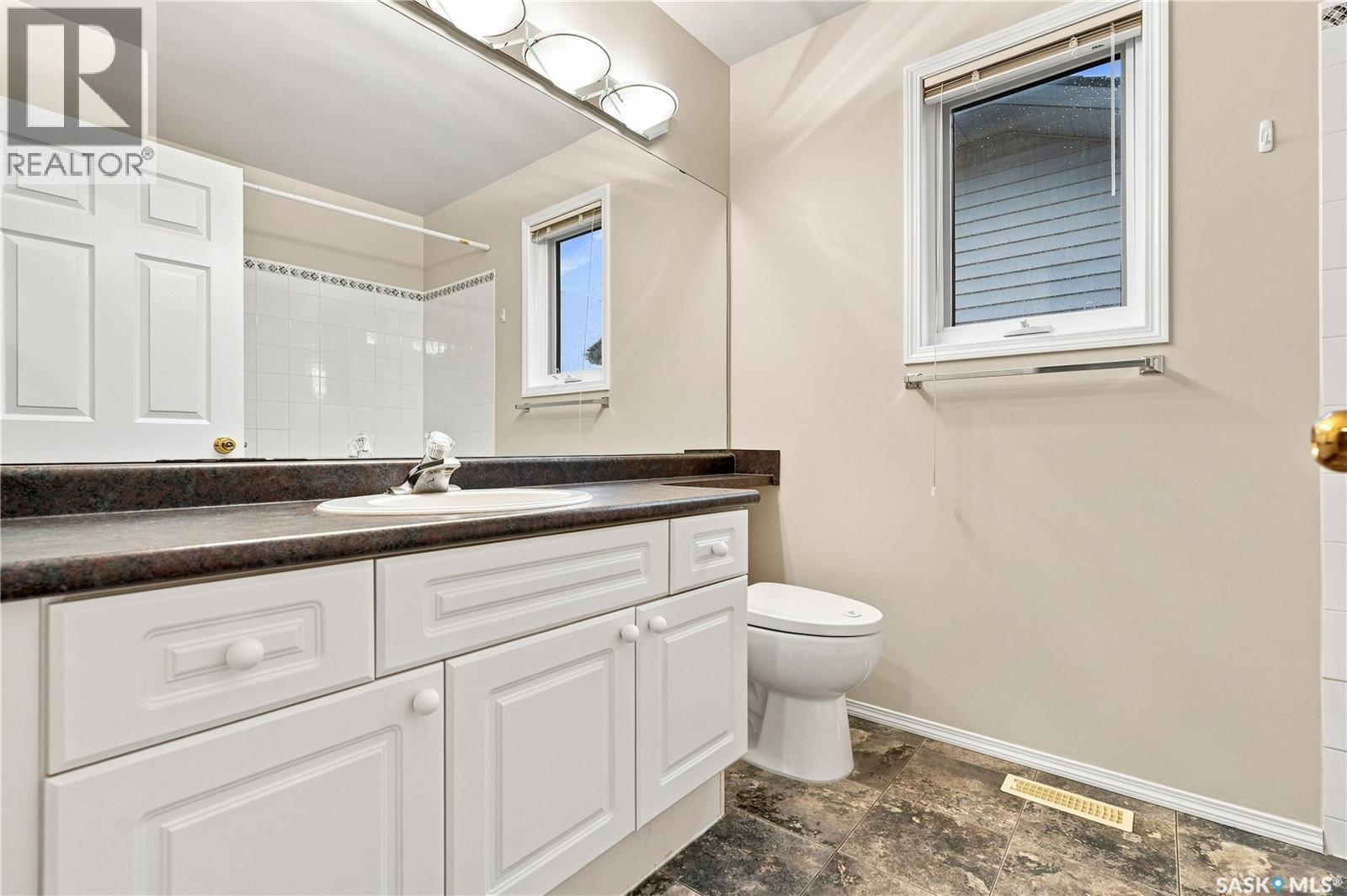 323 Garvie Road Property Photo 36