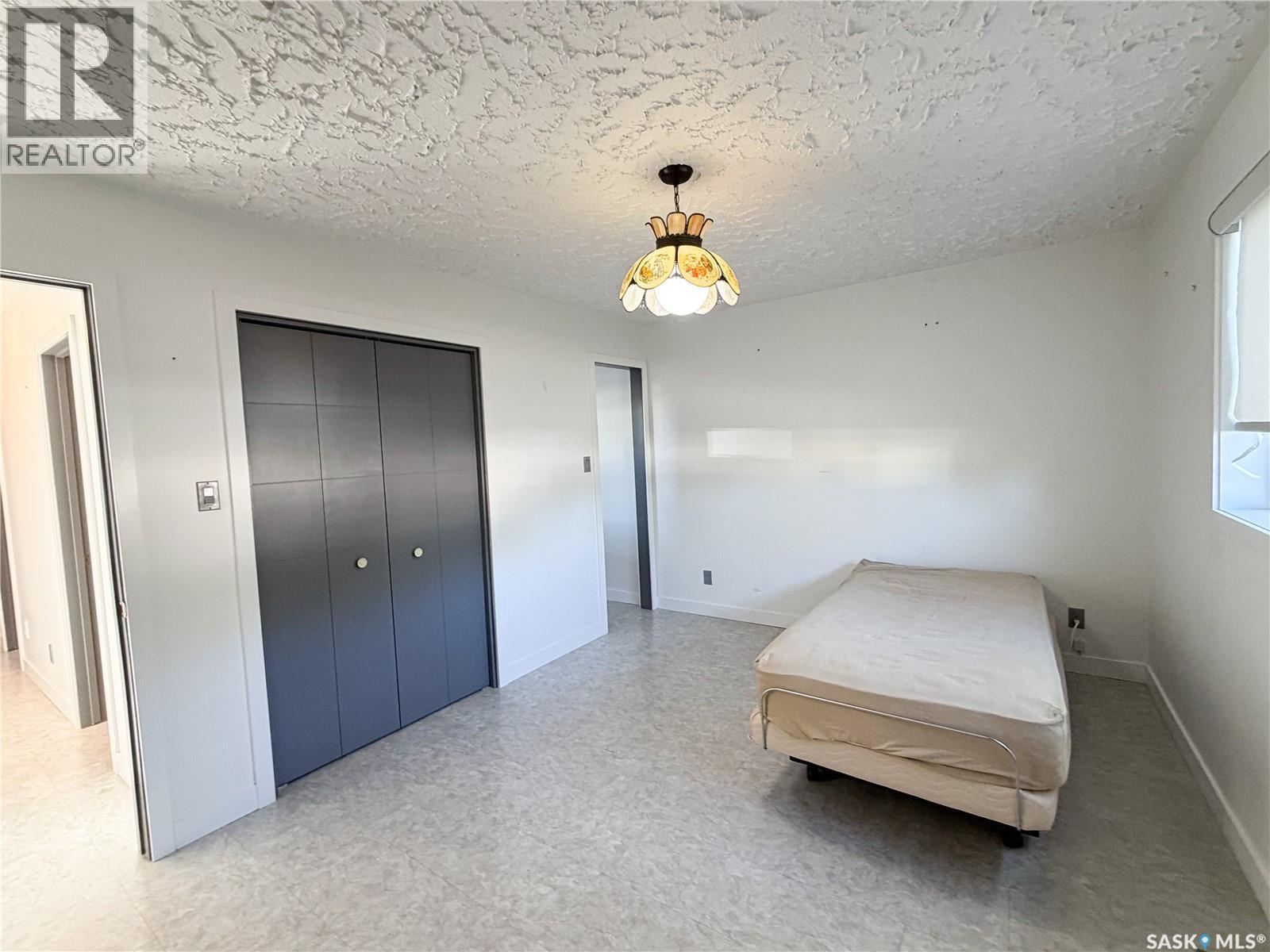 64 Dunfield Crescent Property Photo 11