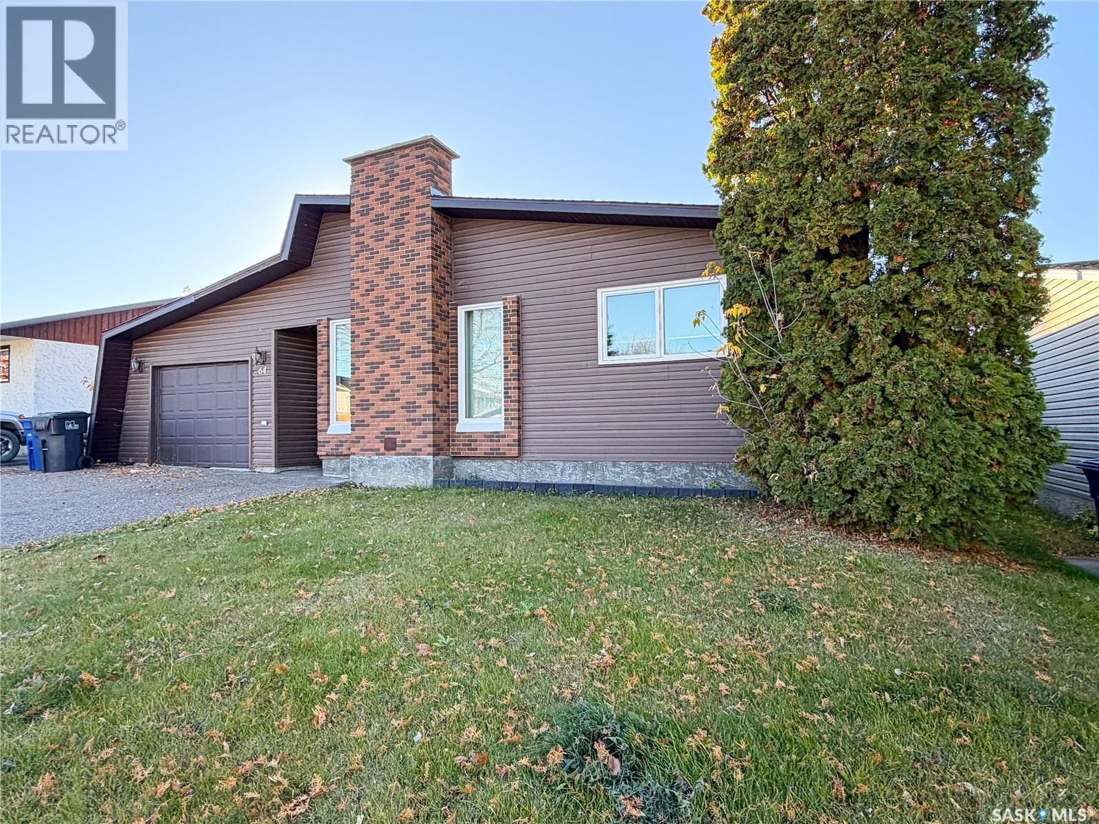 64 Dunfield Crescent Property Photo 27
