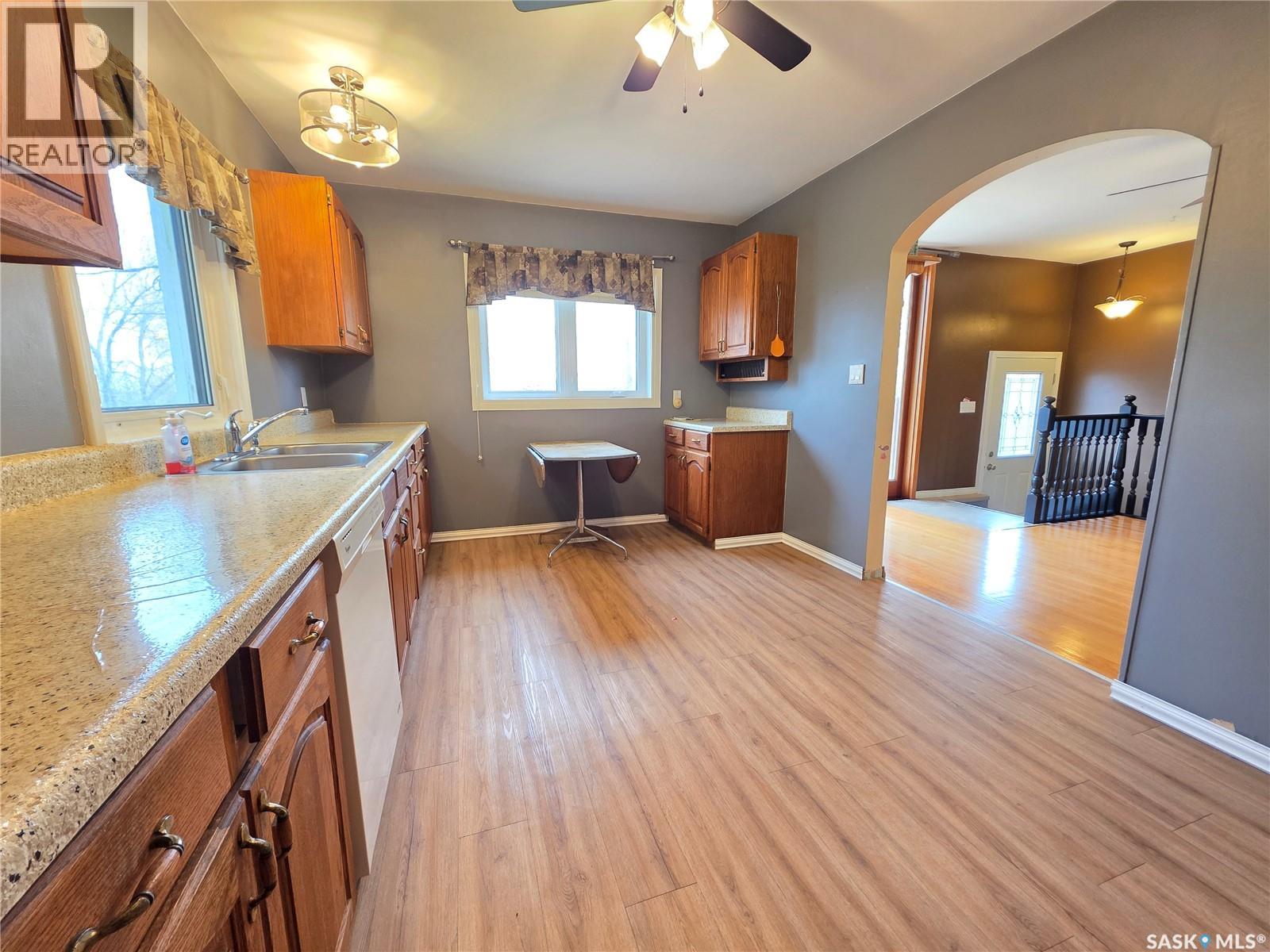 10429 Grid Road 645 Property Photo 5