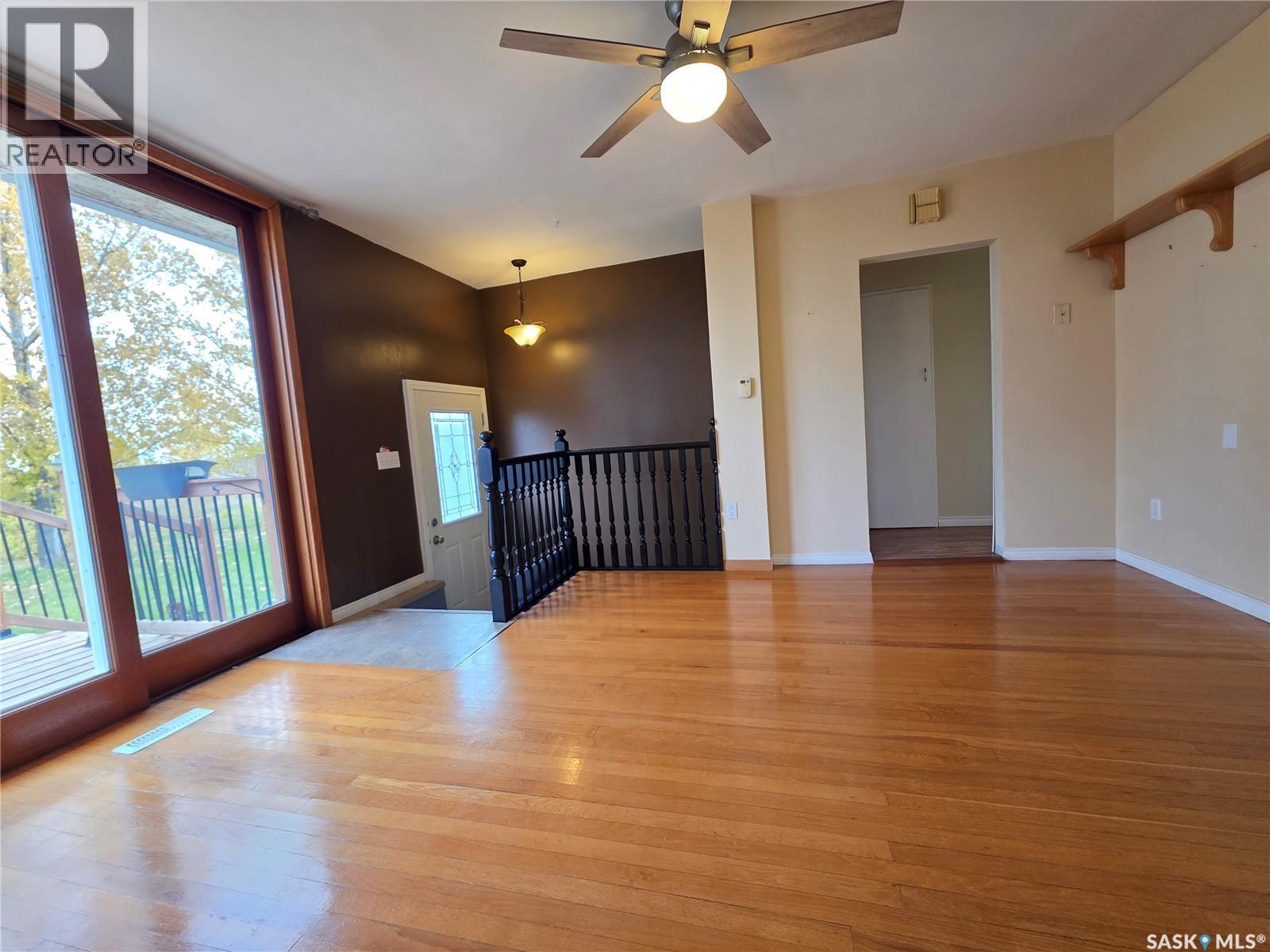 10429 Grid Road 645 Property Photo 6