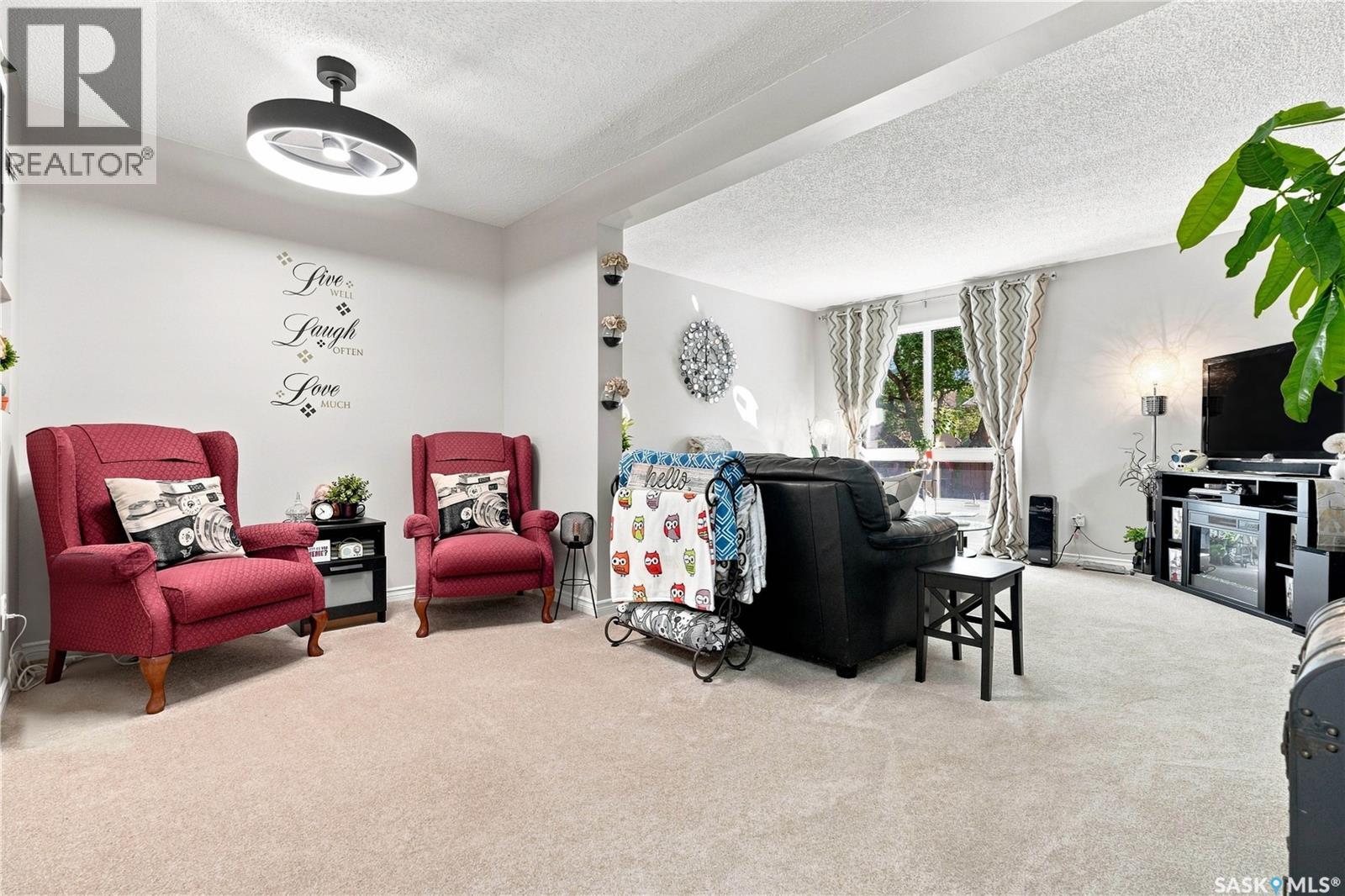 27 1128 Mckercher Drive Property Photo 16