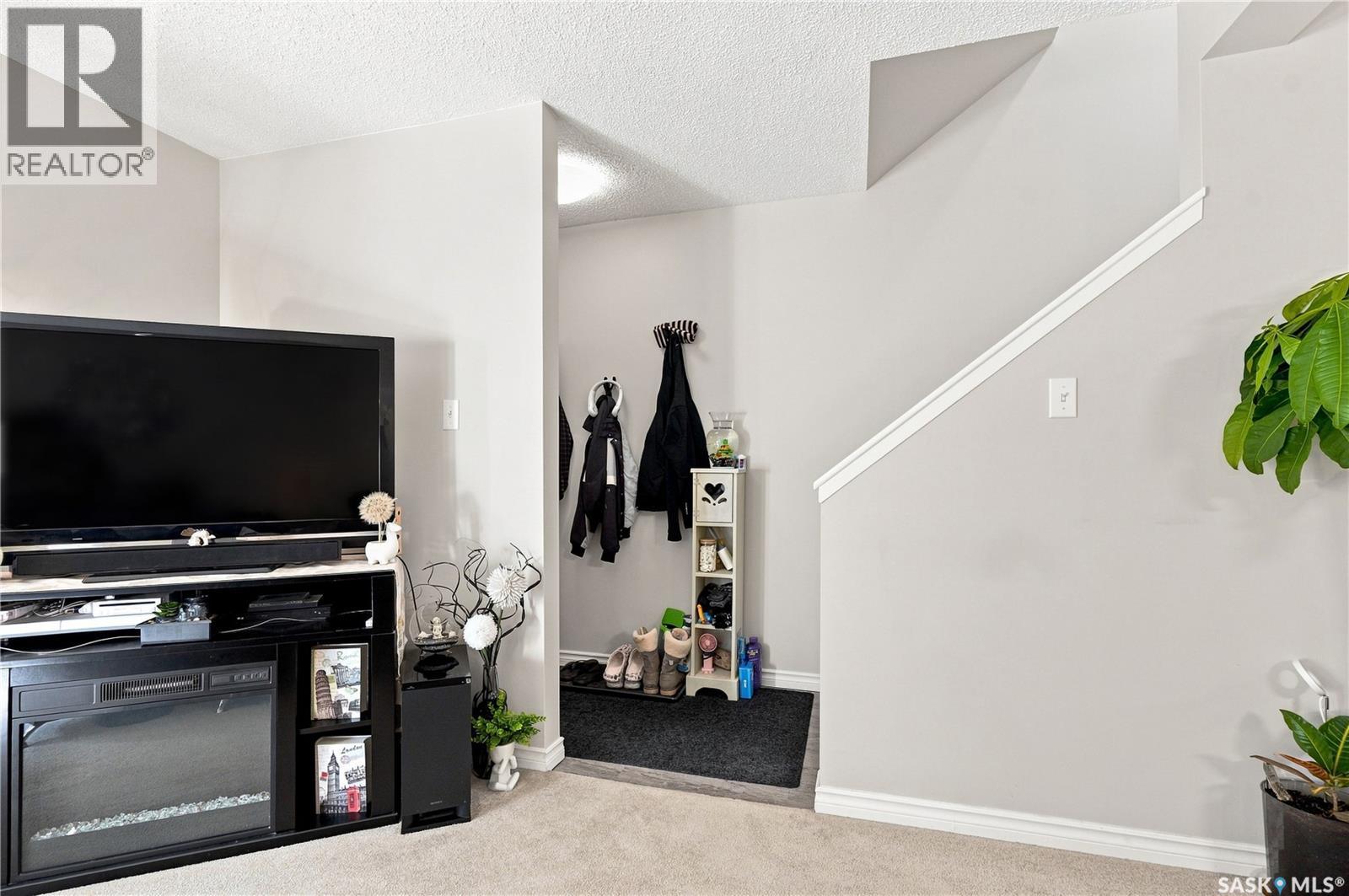 27 1128 Mckercher Drive Property Photo 21