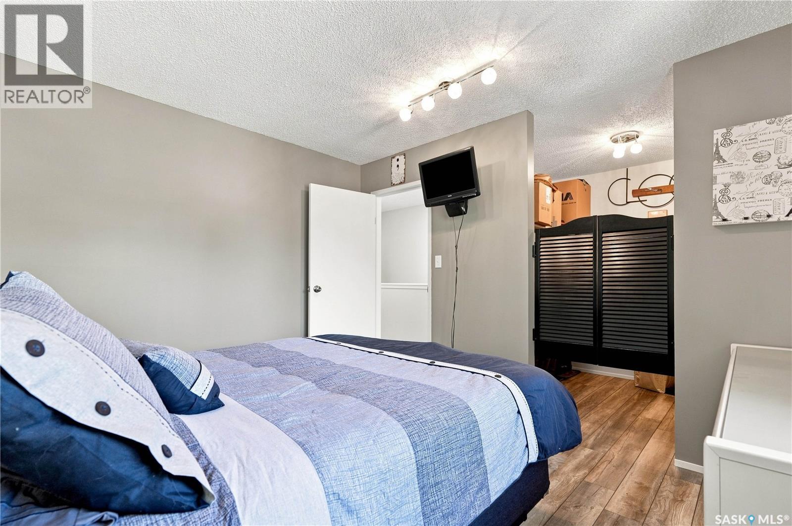 27 1128 Mckercher Drive Property Photo 29